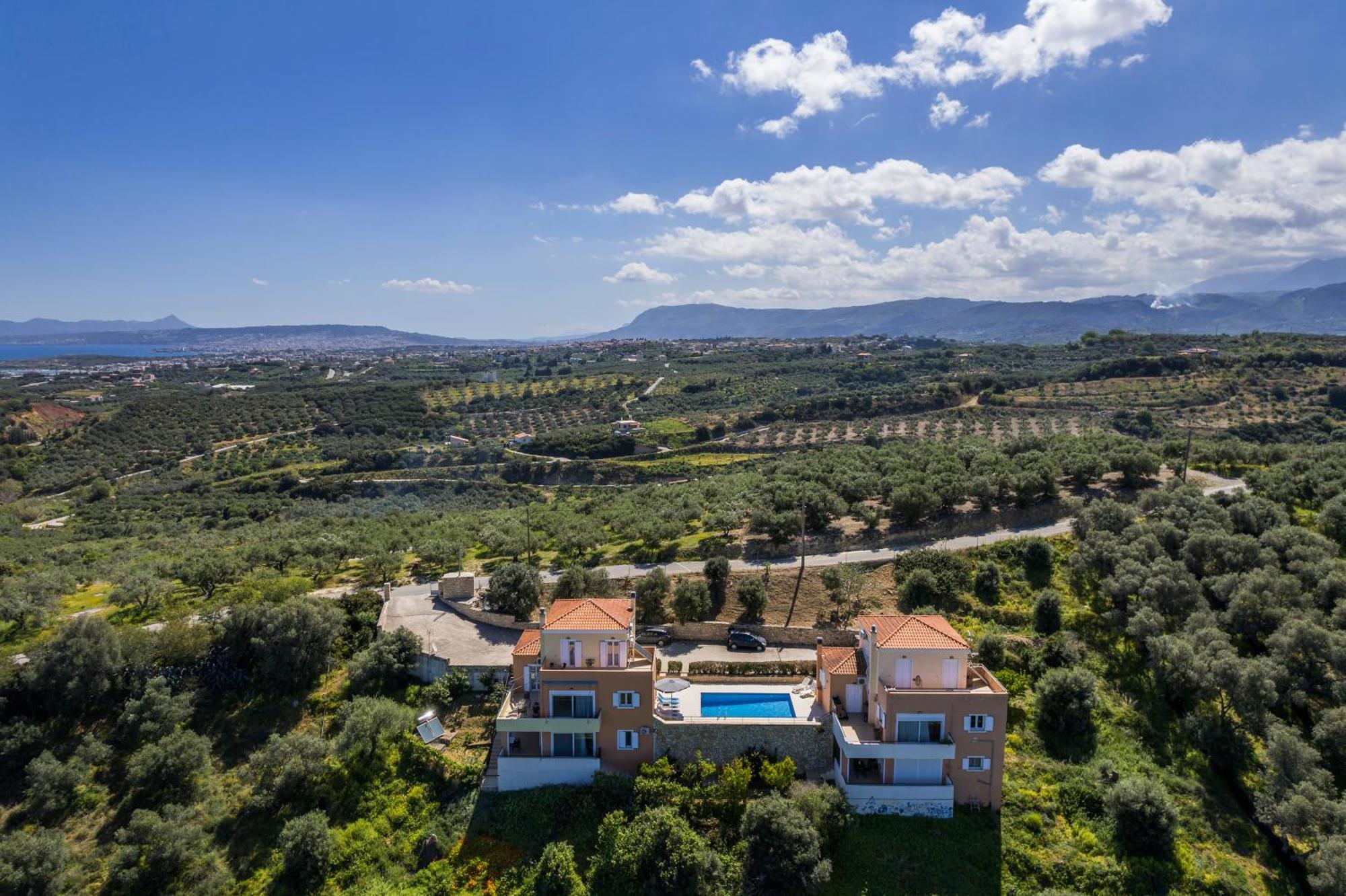 Olive Tree Hillside Apartment Сталос Экстерьер фото